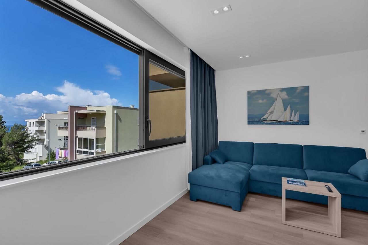 Ela Apartment *